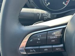 2025 Mazda 3 G25 Evolve SP