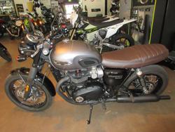 2025 Triumph Bonneville T120 Black Bonneville