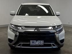2019 Mitsubishi Outlander ES