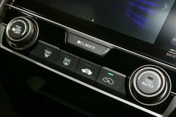 2018 Honda Civic VTi-S