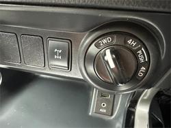 2019 Nissan Navara SL