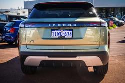 2025 Jaecoo J7 SHS Track