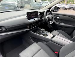 2025 Nissan X-TRAIL ST