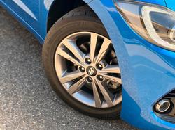 2017 Hyundai Elantra Active