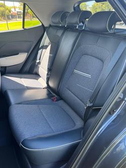 2019 Hyundai Venue Elite QX MY20 The Denim & Chalk White Roof