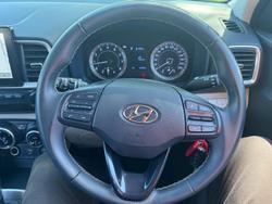 2019 Hyundai Venue Elite QX MY20 The Denim & Chalk White Roof