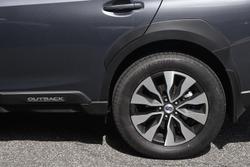 2025 Subaru Outback AWD Touring