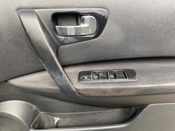 2011 Nissan Dualis ST J10 Series II MY10 Arctic White