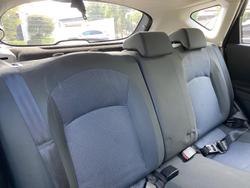 2011 Nissan Dualis ST J10 Series II MY10 Arctic White