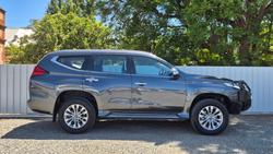 2022 Mitsubishi Pajero Sport GLX