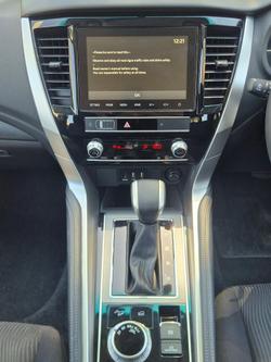 2022 Mitsubishi Pajero Sport GLX