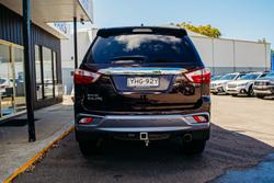 2017 Isuzu MU-X LS-T