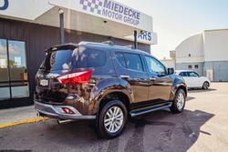 2017 Isuzu MU-X LS-T