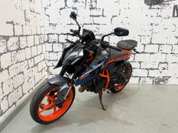 2024 KTM 390 Duke Duke Orange