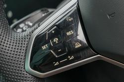 2023 Volkswagen Touareg R