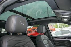 2023 Volkswagen Touareg R