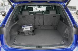 2023 Volkswagen Touareg R