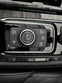 2025 Nissan Patrol Ti