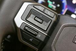 2025 Toyota Landcruiser Prado VX