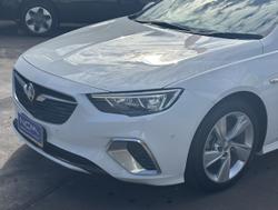 2018 Holden Commodore RS-V