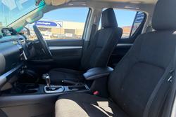 2018 Toyota Hilux SR5