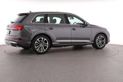 2025 Audi Q7 45 TDI