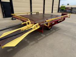 0 New Holland 575