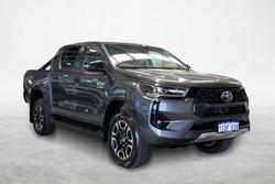 2025 Toyota Hilux SR5 48V