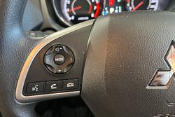 2025 Mitsubishi ASX ES