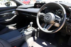 2025 Mazda 3 G25 Astina