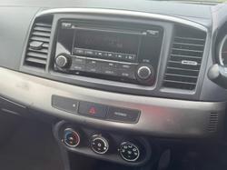 2013 Mitsubishi Lancer ES