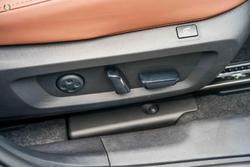 2025 Mitsubishi Outlander Exceed Tourer ZM MY25 AWD White Diamond with Black Mica Roof