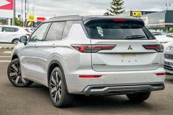 2025 Mitsubishi Outlander Exceed Tourer ZM MY25 AWD White Diamond with Black Mica Roof