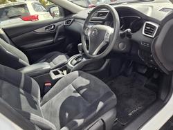 2014 Nissan X-TRAIL ST