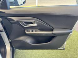 2025 MG ZS Essence Turbo