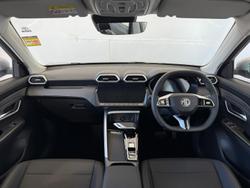 2025 MG ZS Essence Turbo