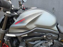 2022 DUCATI MONSTER + GREY