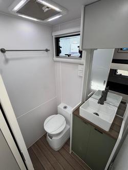 2026 ROADHOUSE CARAVANS 22FT Family Bunk Van