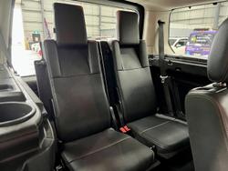 2014 Land Rover Discovery TDV6 Series 4 MY14 4X4 Dual Range Corris Grey