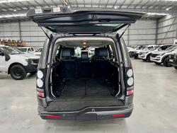 2014 Land Rover Discovery TDV6 Series 4 MY14 4X4 Dual Range Corris Grey