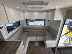 2026 ROADHOUSE CARAVANS 23FT Rear Club Off Road