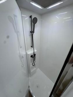 2026 ROADHOUSE CARAVANS 23FT Rear Club Off Road