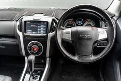 2018 Isuzu MU-X LS-T