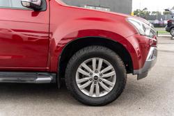 2018 Isuzu MU-X LS-T