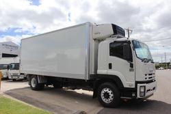 2013 Isuzu F Series FVD 1000 WHITE
