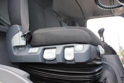 2013 Isuzu F Series FVD 1000 WHITE