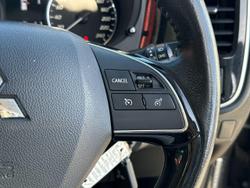 2019 Mitsubishi Outlander ES