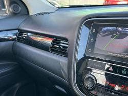 2019 Mitsubishi Outlander ES