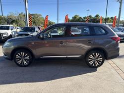 2019 Mitsubishi Outlander ES