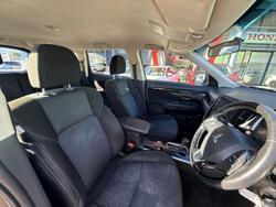 2019 Mitsubishi Outlander ES